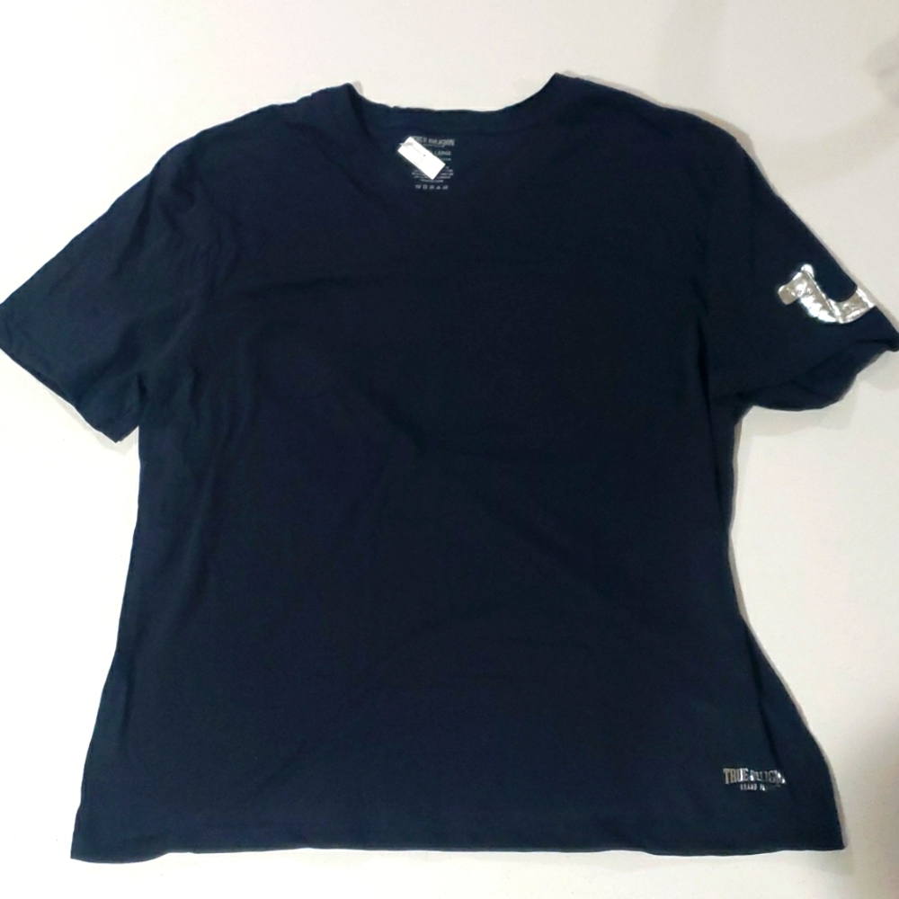 True Religion Mens Navy Blue size Xlg V-neck shirt